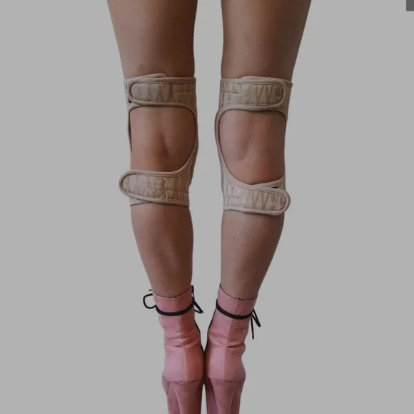 Super Fly Honey Dance Knee Pads - Picture 8 of 9